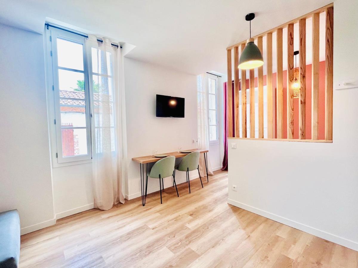 Le Quai 3 - Studio Neuf Lumineux Calme - Clim - Wifi - Gare A 200M Agen Buitenkant foto